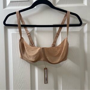 SALE! NWT Skims No Show Unlined Mesh Nude Molded Balconette Bra Size 34D